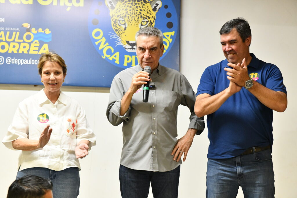 Com Riedel e Tereza Cristina, Paulo Corrêa oficializa apoio a Adriane Lopes no 2º turno