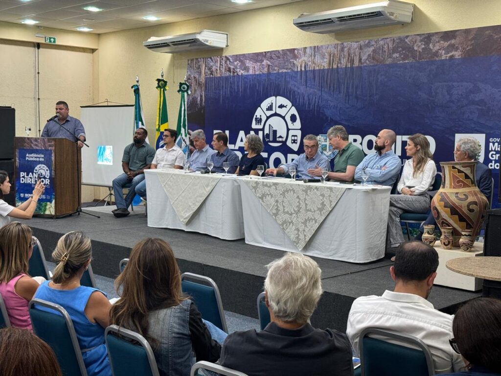 Em Bonito, Paulo Corrêa defende desenvolvimento sustentável e cobra aplicação da Lei das Águas Cristalinas