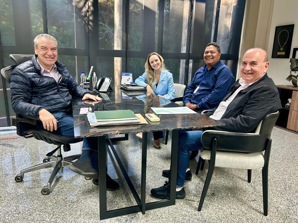 Paulo Corrêa destina R$ 3,5 milhões em emendas para fortalecer municípios de MS Paulo Corrêa destina R$ 3,5 milhões em emendas para fortalecer municípios de MS