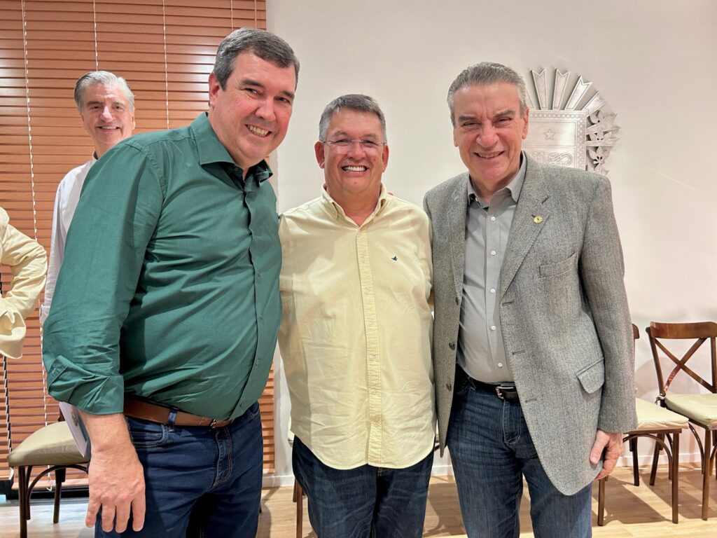 Paulo Corrêa destina R$ 3,5 milhões em emendas para fortalecer municípios de MS Paulo Corrêa destina R$ 3,5 milhões em emendas para fortalecer municípios de MS