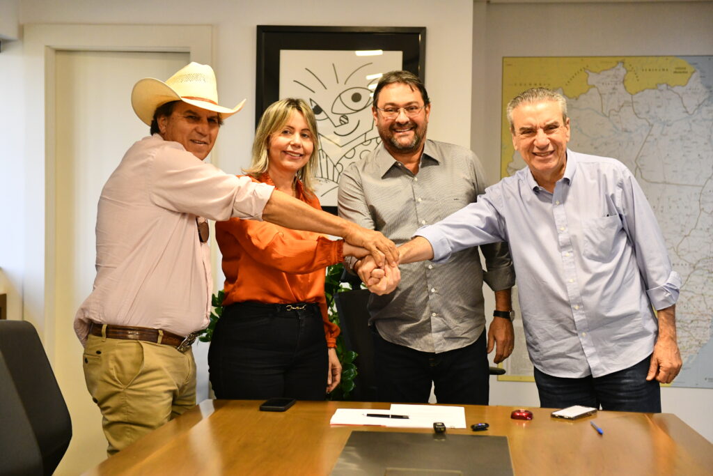 Com apoio de Paulo Corrêa, setor industrial cresce e alavanca desenvolvimento de MS Com apoio de Paulo Corrêa, setor industrial cresce e alavanca desenvolvimento de MS