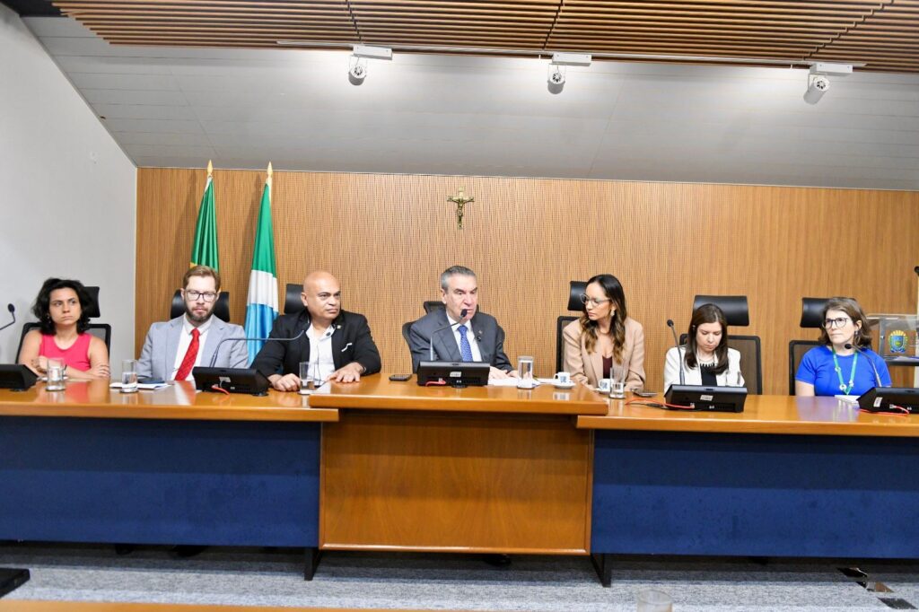 Audiência de Paulo Corrêa propõe sensor de glicose para 300 mil diabéticos em MS